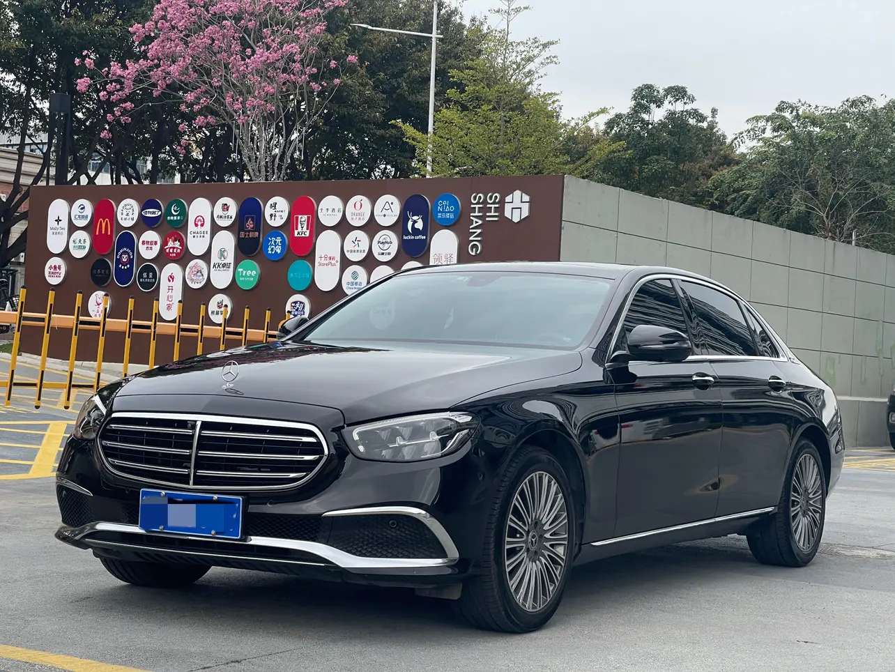 Mercedes-Benz E-Class  из Китая