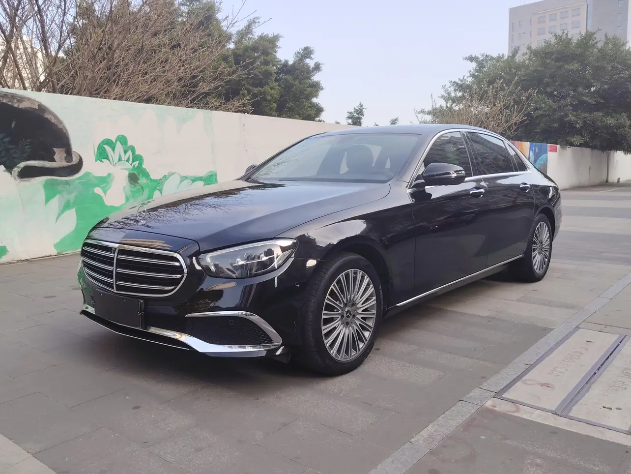 Mercedes-Benz E-Class  из Китая