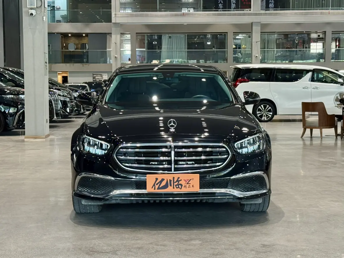 Mercedes-Benz E-Class  из Китая