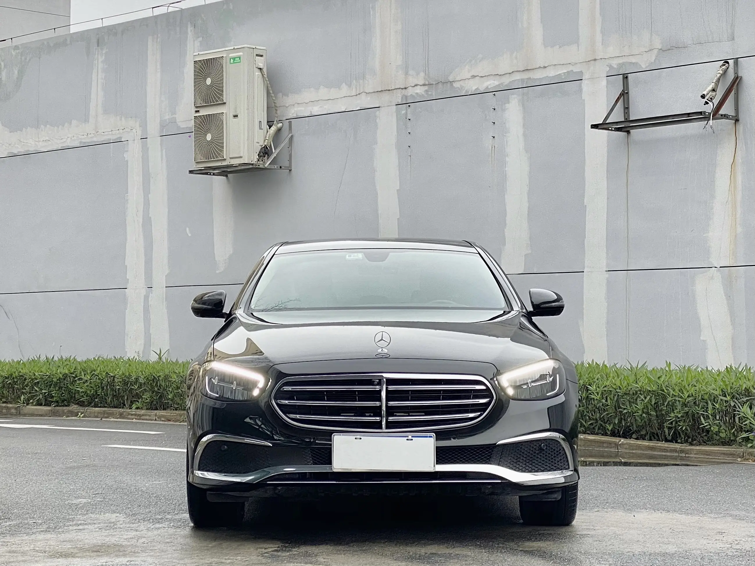 Mercedes-Benz E-Class  из Китая