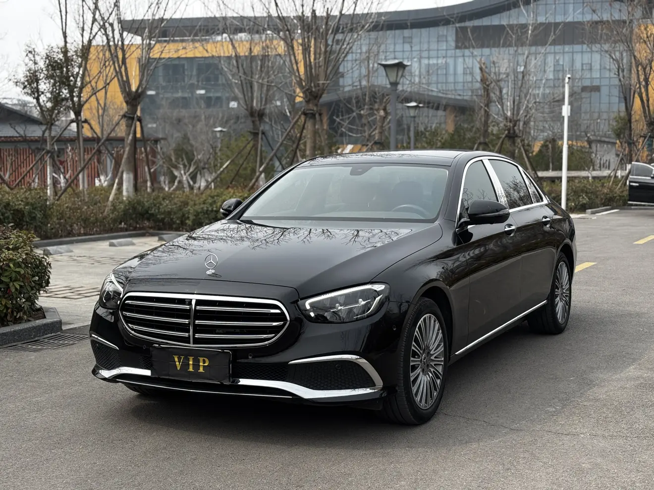 Mercedes-Benz E-Class  из Китая