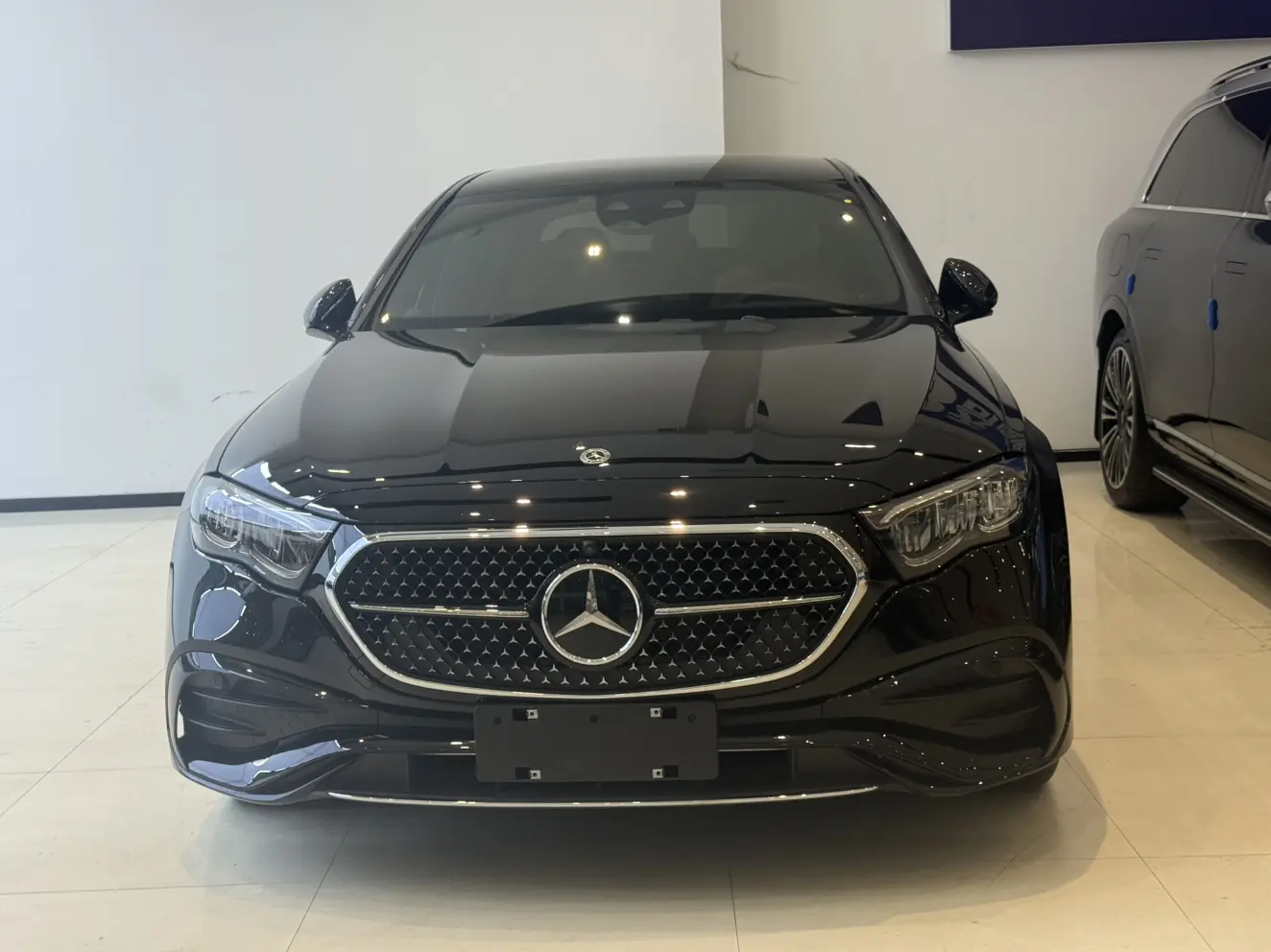 Mercedes-Benz E-Class  из Китая