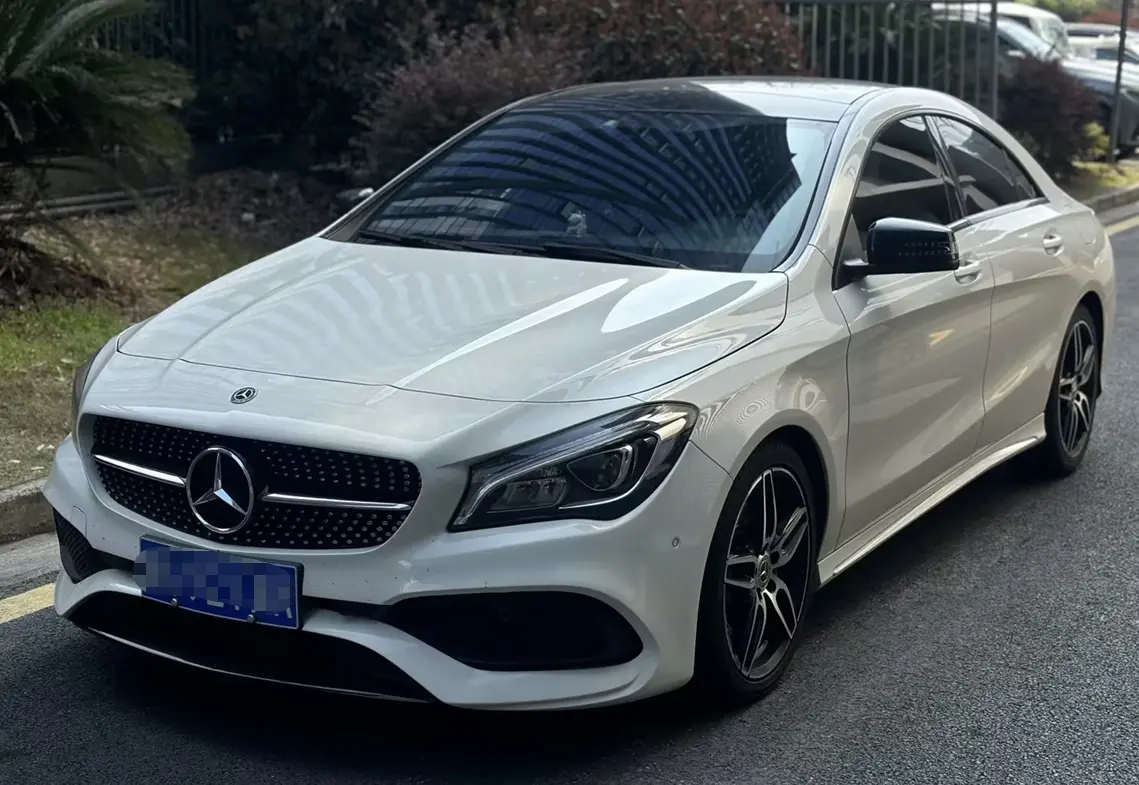 Mercedes-Benz CLA (Imported)  из Китая