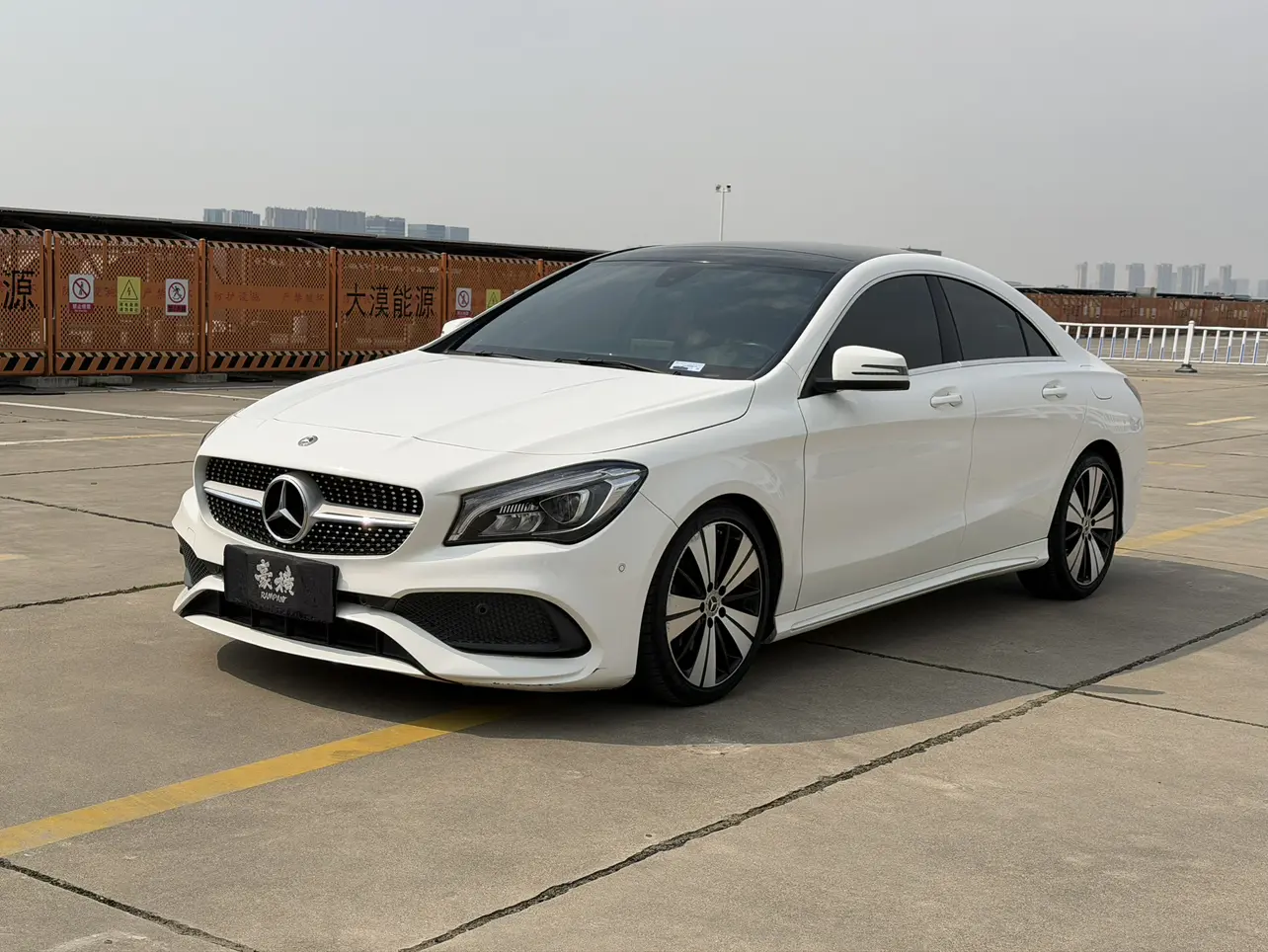 Mercedes-Benz CLA (Imported)  из Китая