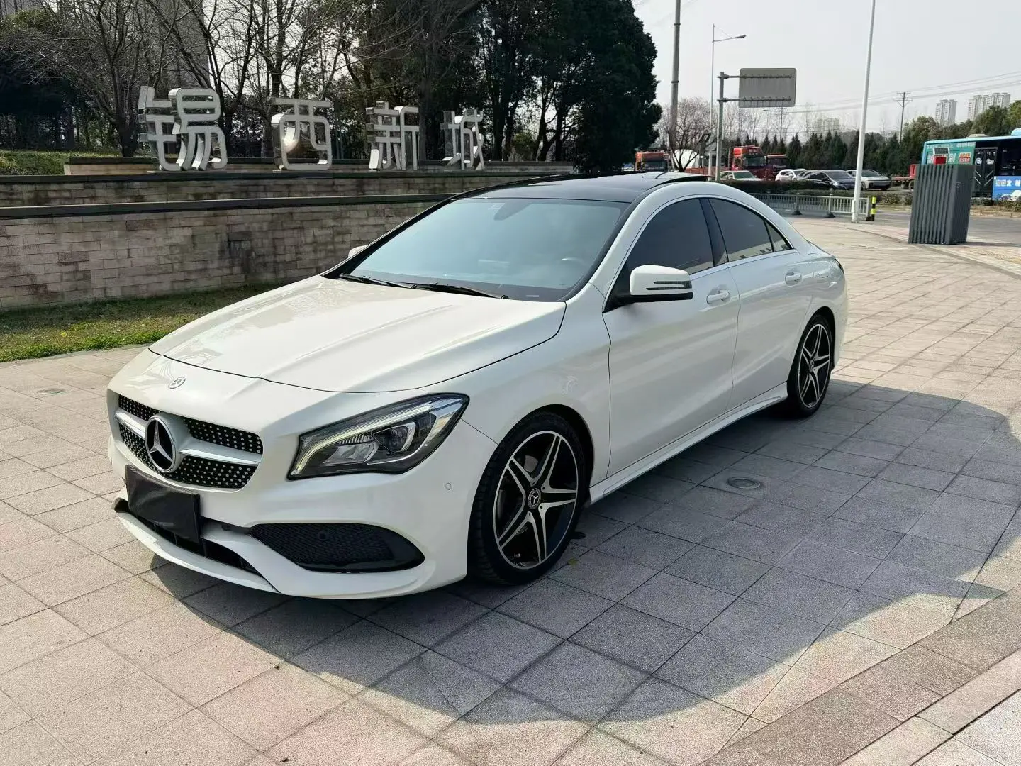 Mercedes-Benz CLA (Imported)  из Китая