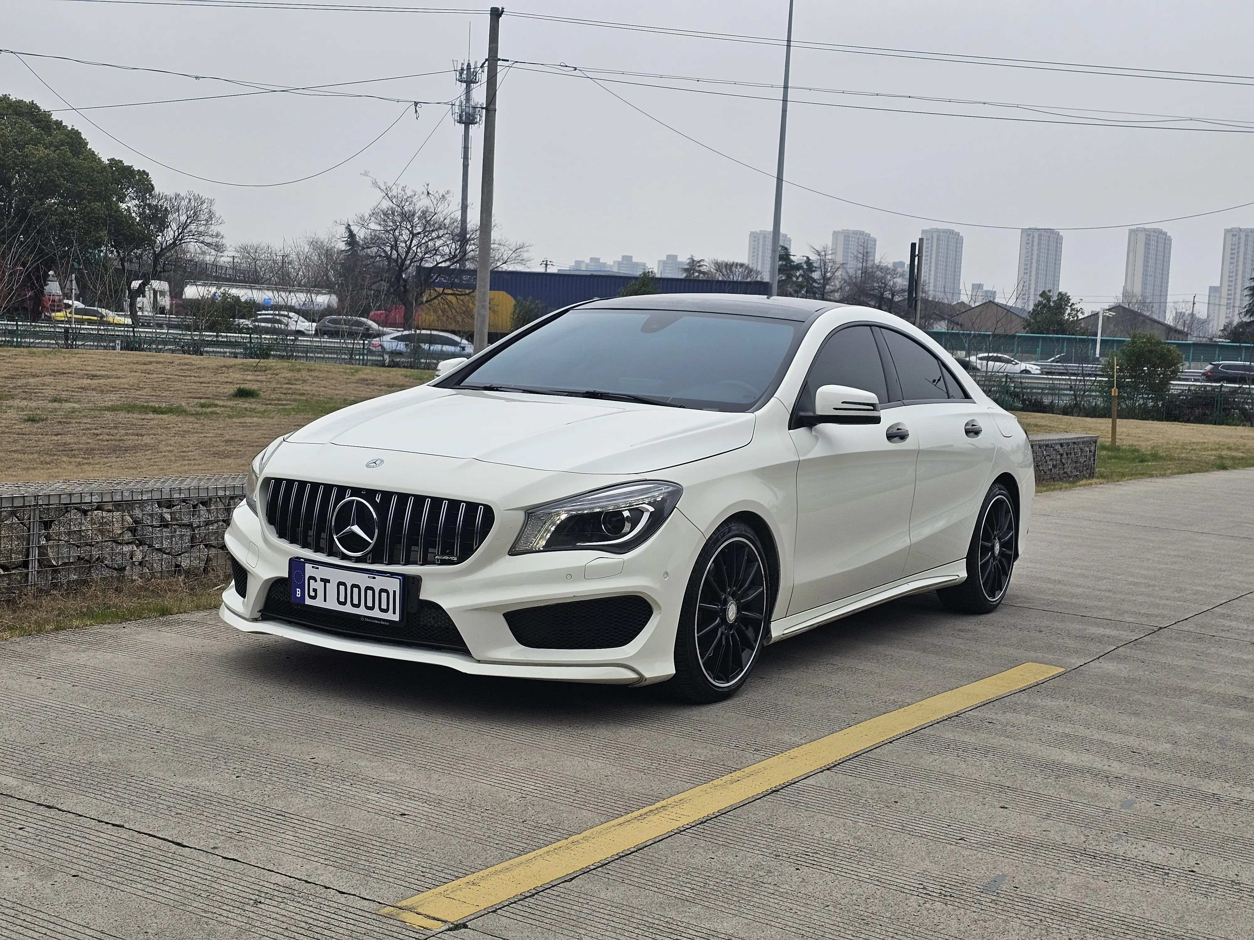 Mercedes-Benz CLA (Imported)  из Китая