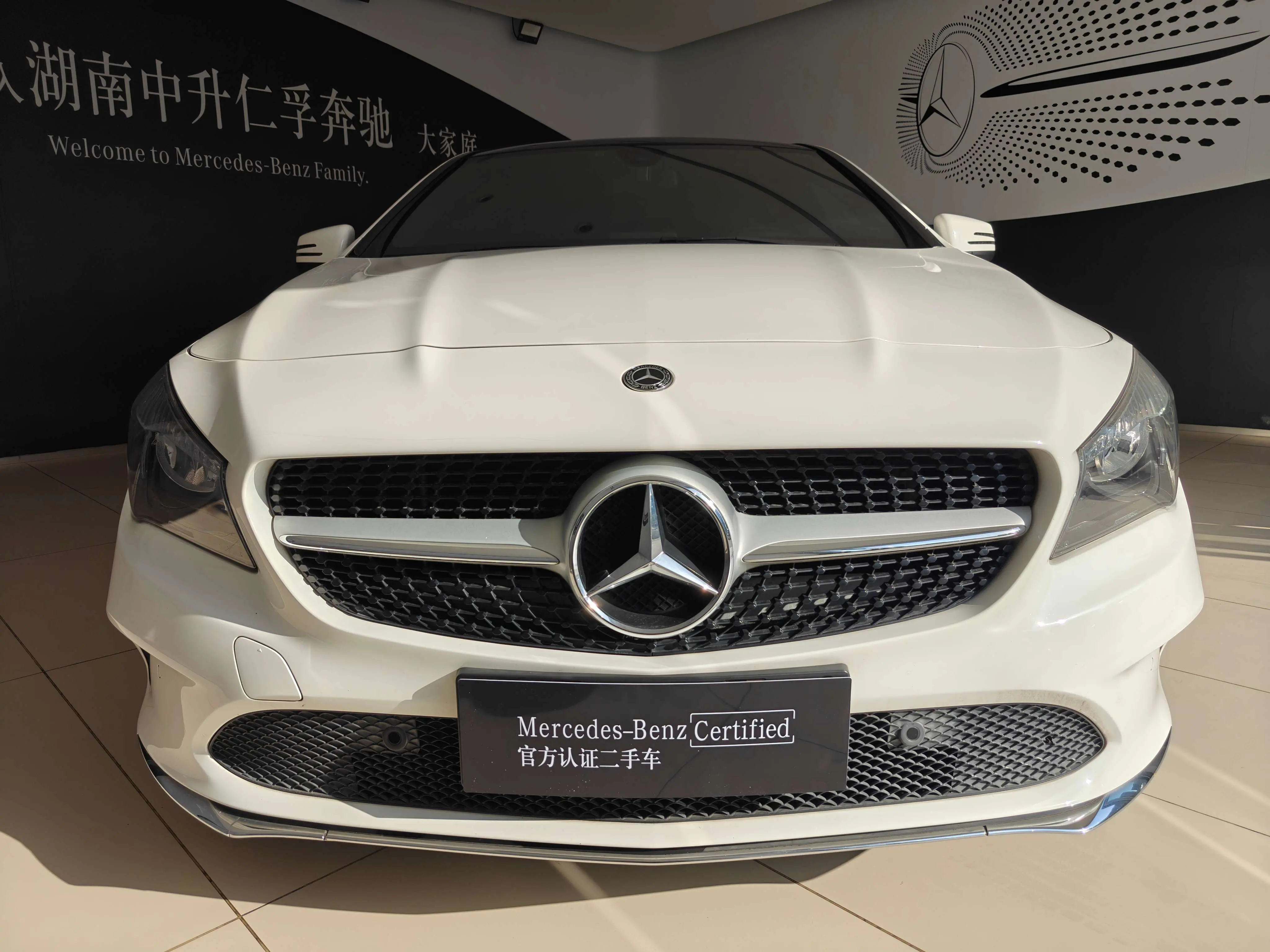 Mercedes-Benz CLA (Imported)  из Китая