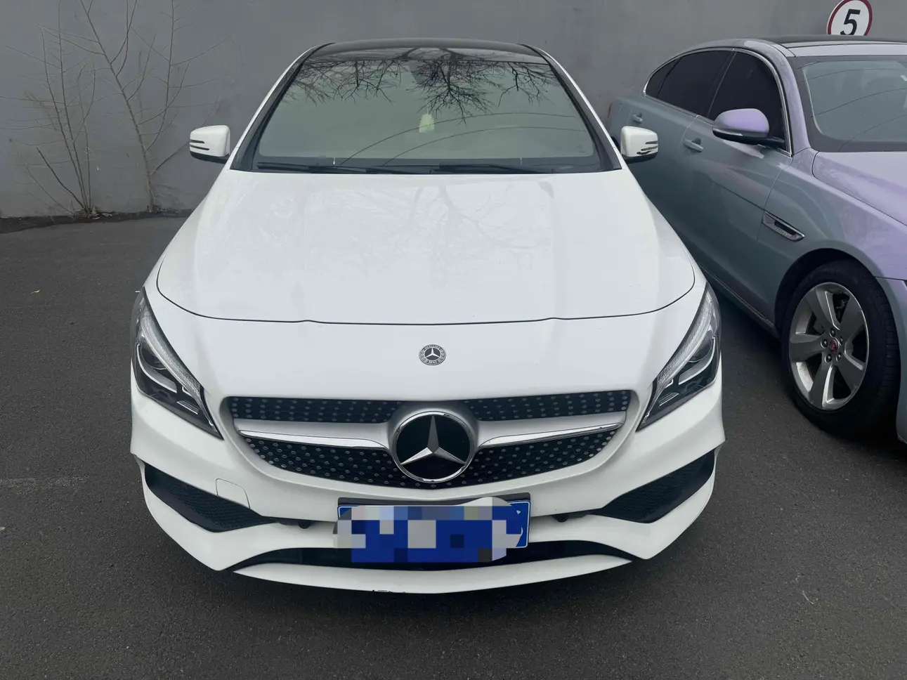 Mercedes-Benz CLA (Imported)  из Китая