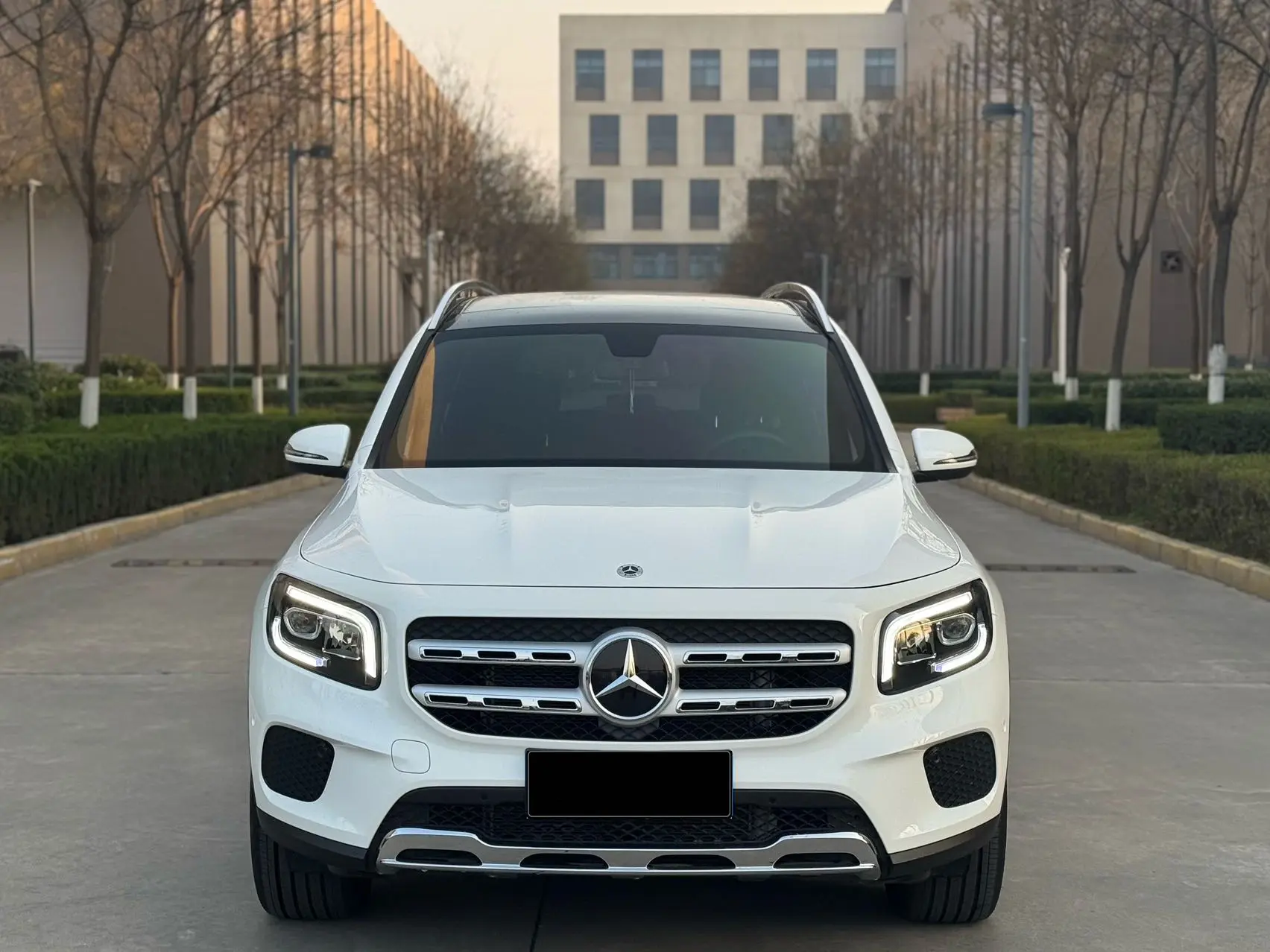 Mercedes-Benz GLB  из Китая