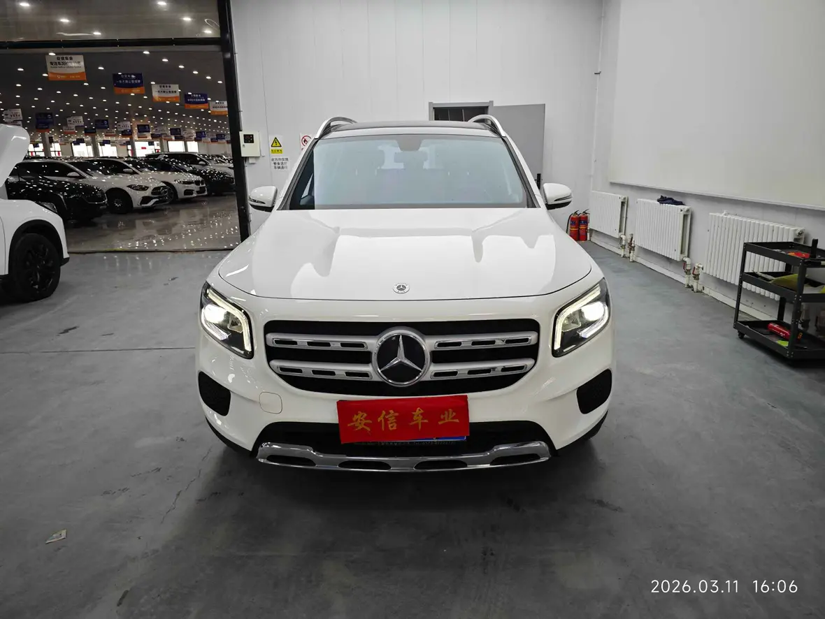 Mercedes-Benz GLB  из Китая