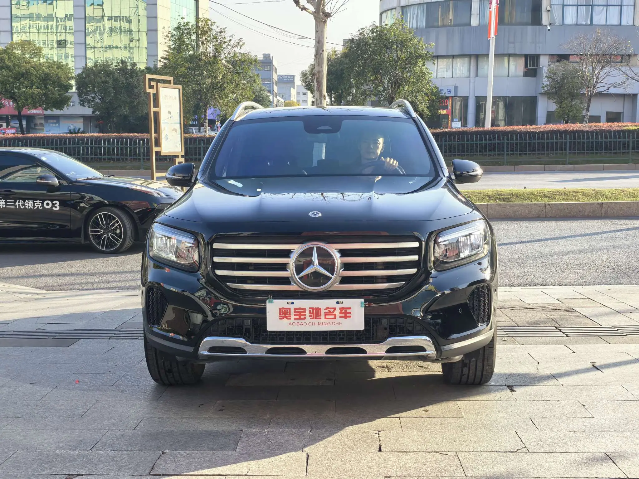 Mercedes-Benz GLB  из Китая