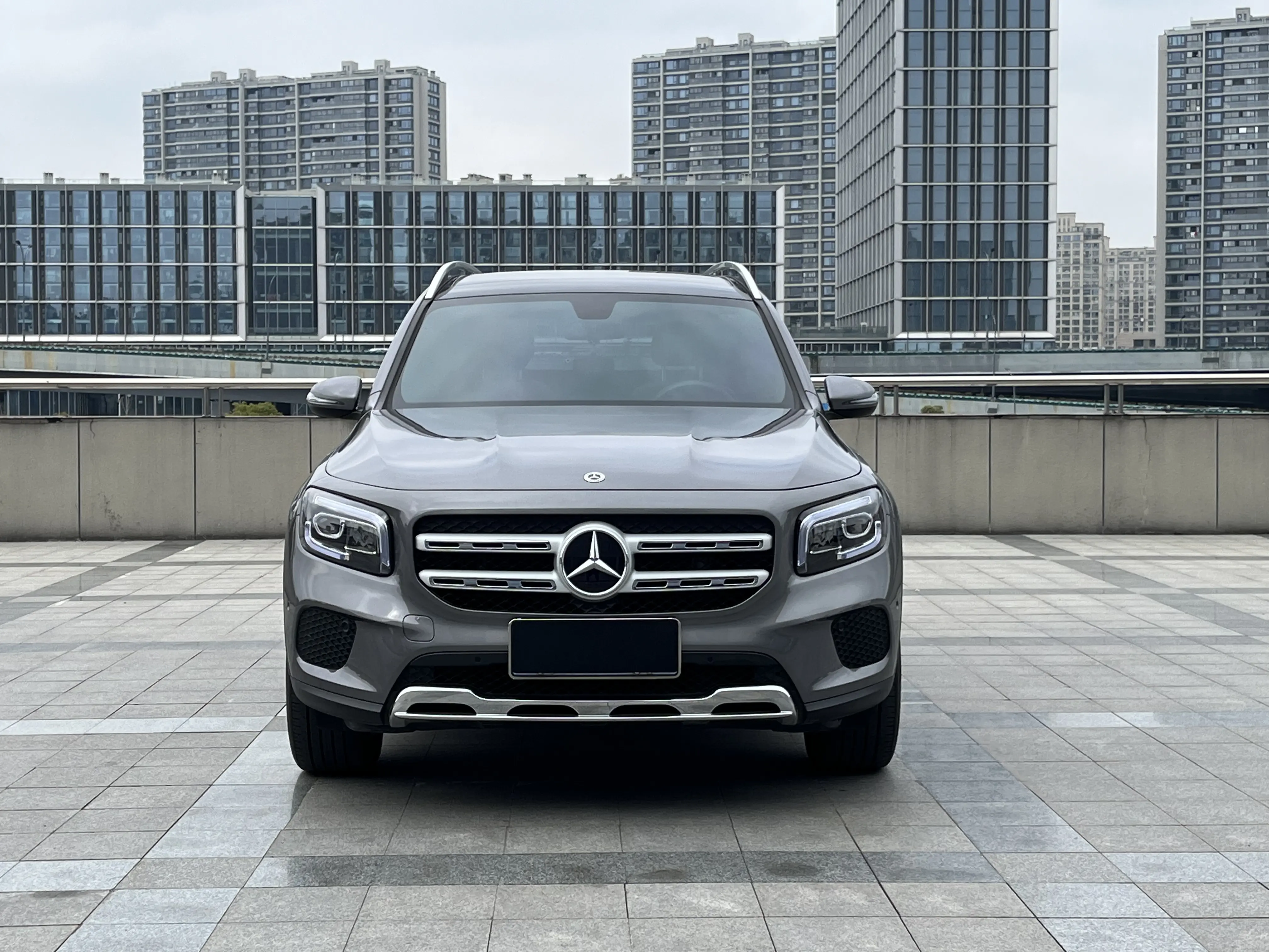 Mercedes-Benz GLB  из Китая