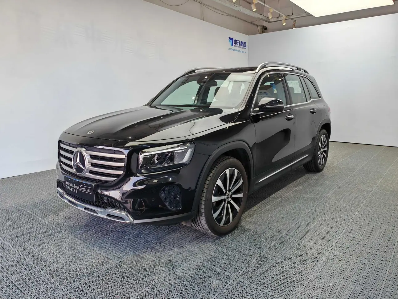 Mercedes-Benz GLB  из Китая