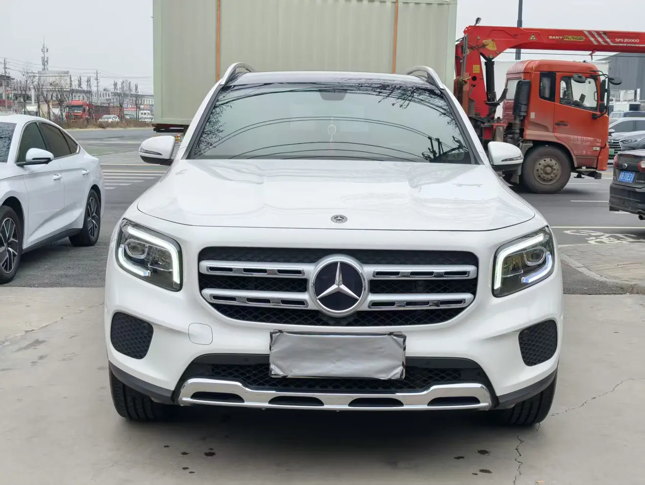 Mercedes-Benz GLB  из Китая