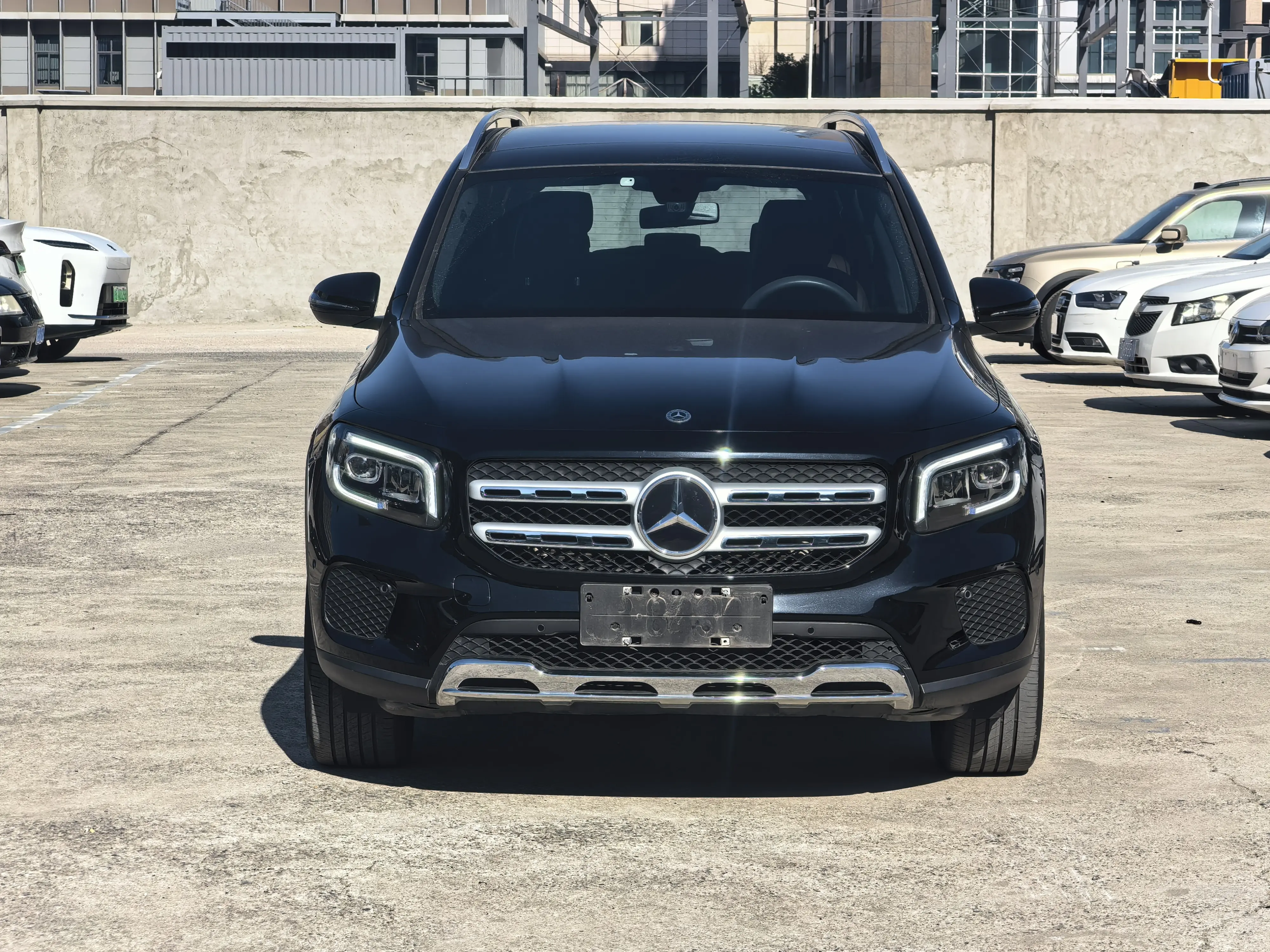Mercedes-Benz GLB  из Китая