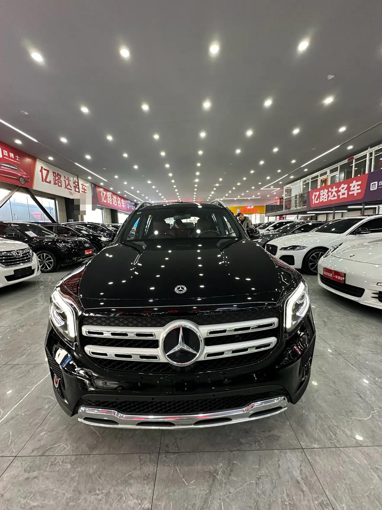 Mercedes-Benz GLB  из Китая