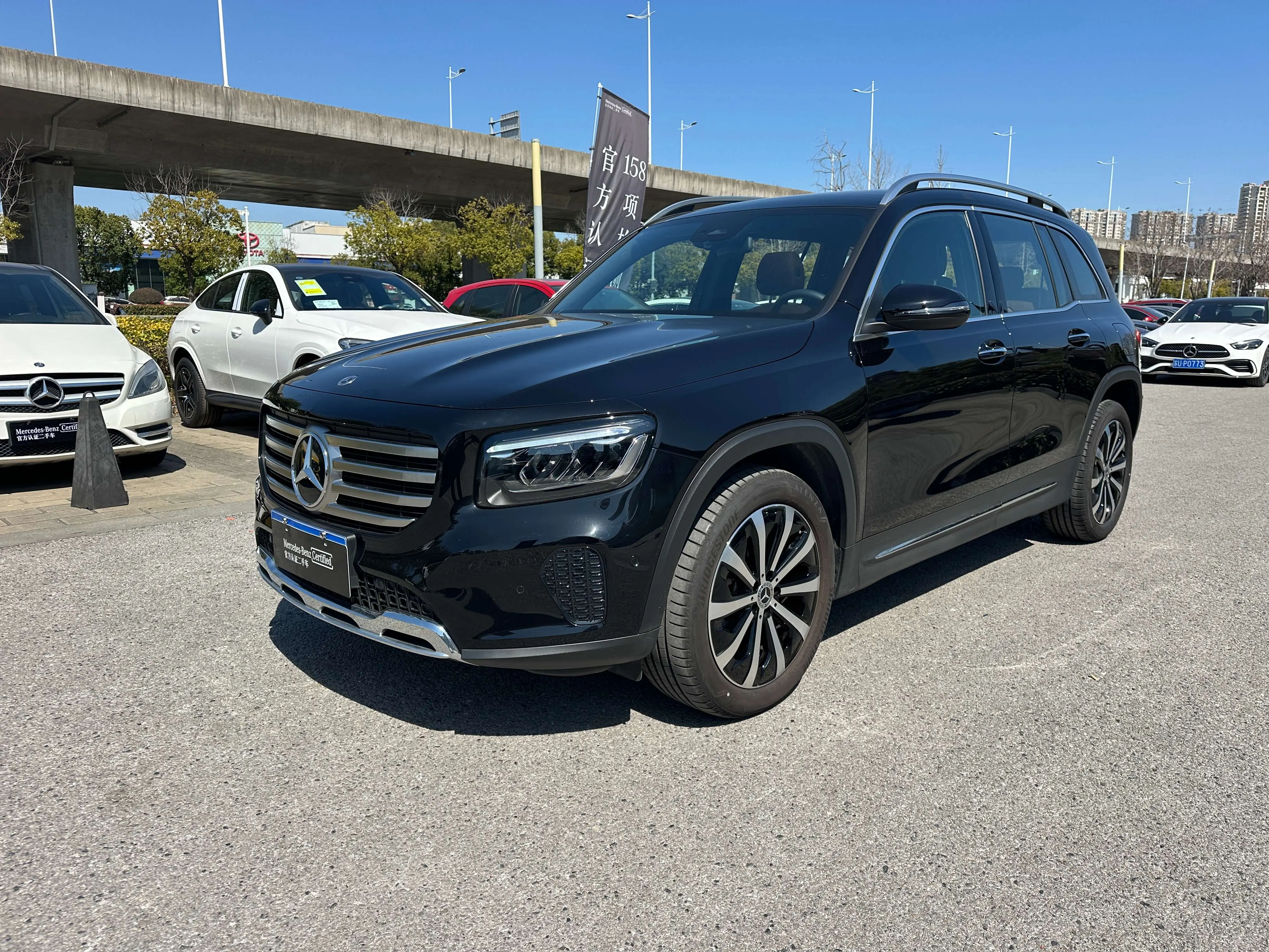 Mercedes-Benz GLB  из Китая