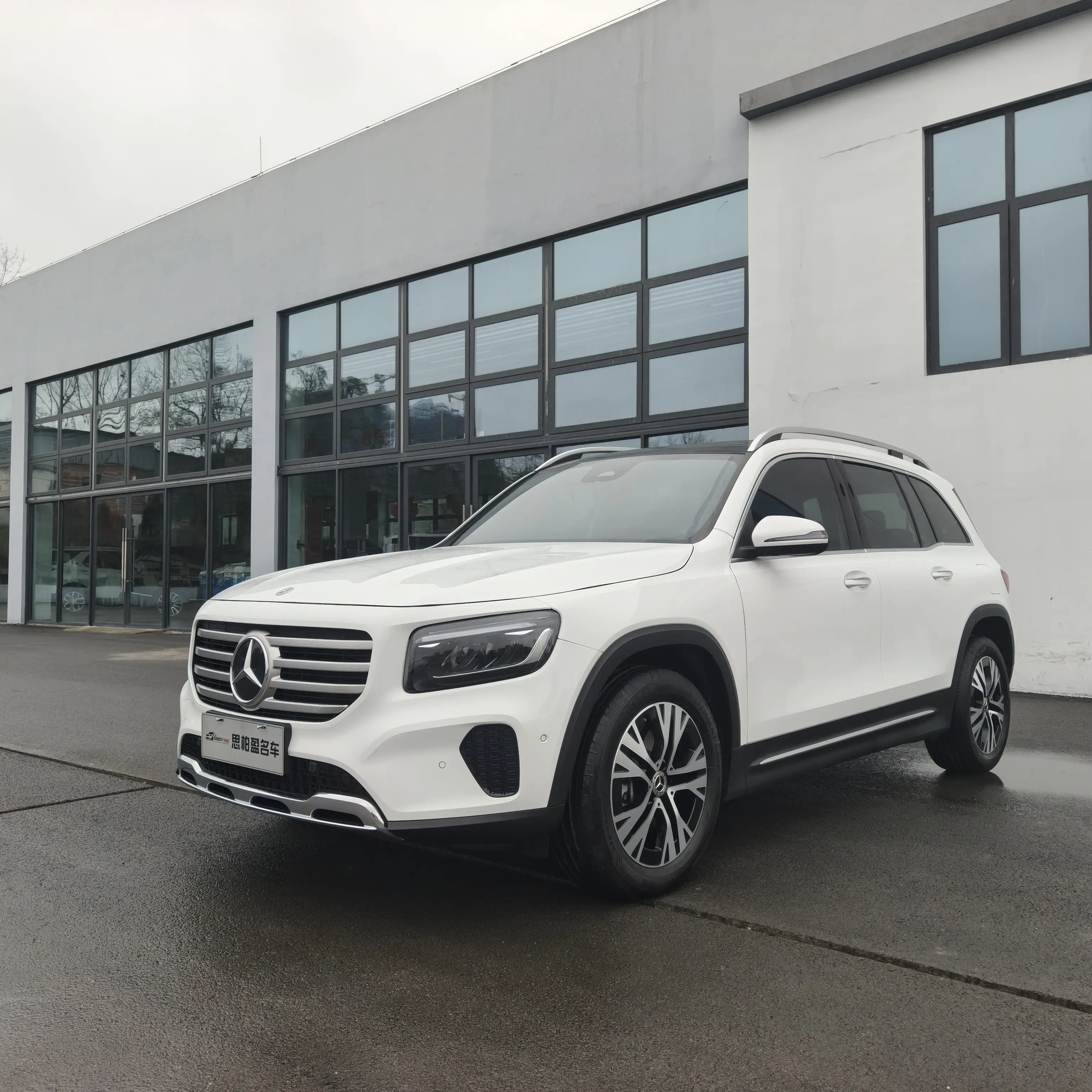 Mercedes-Benz GLB  из Китая