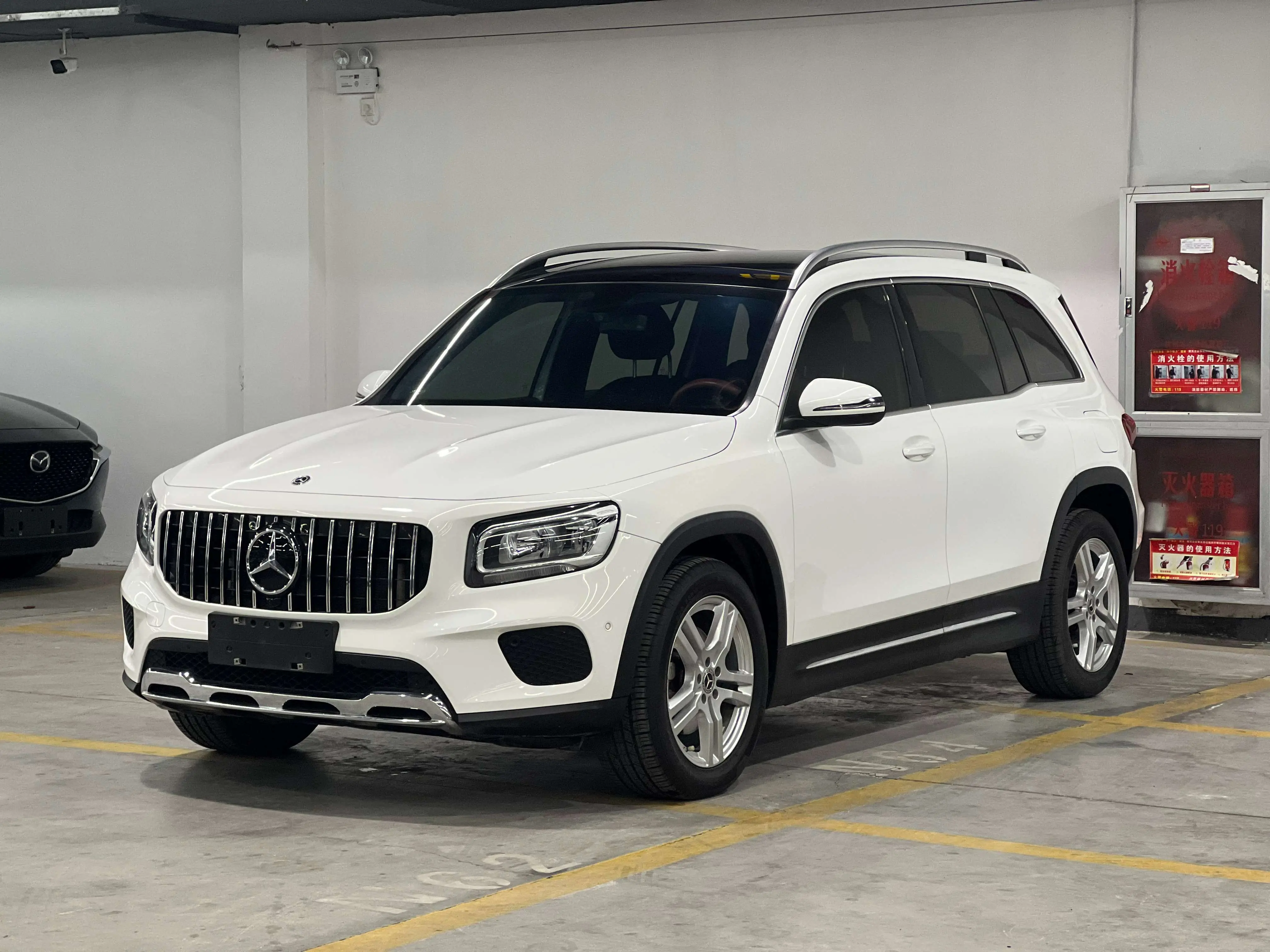 Mercedes-Benz GLB  из Китая