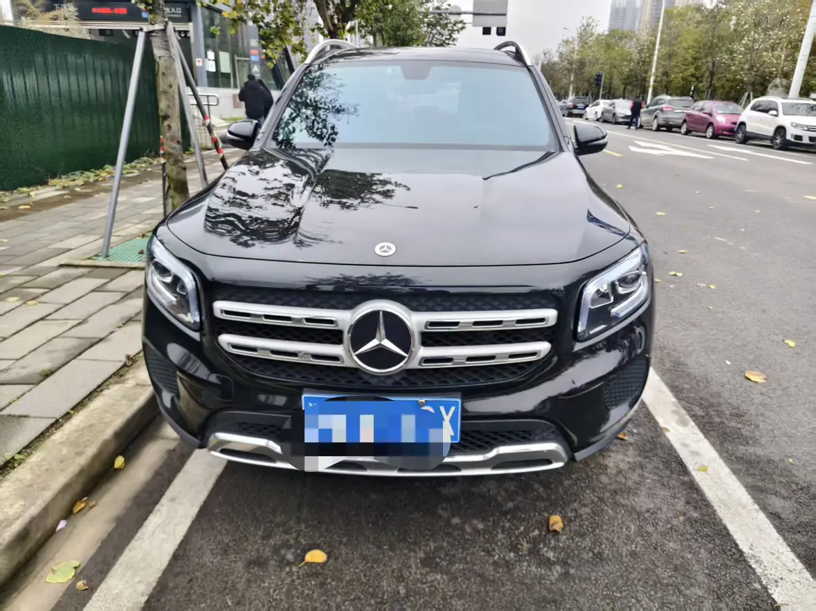 Mercedes-Benz GLB  из Китая