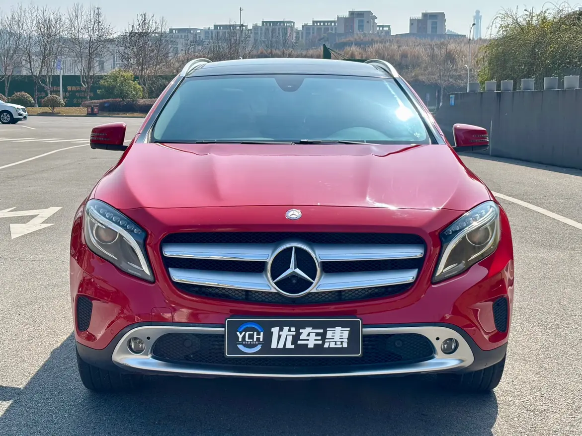 Mercedes-Benz GLA  из Китая