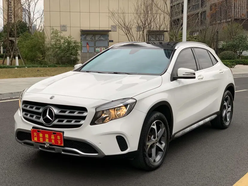 Mercedes-Benz GLA  из Китая