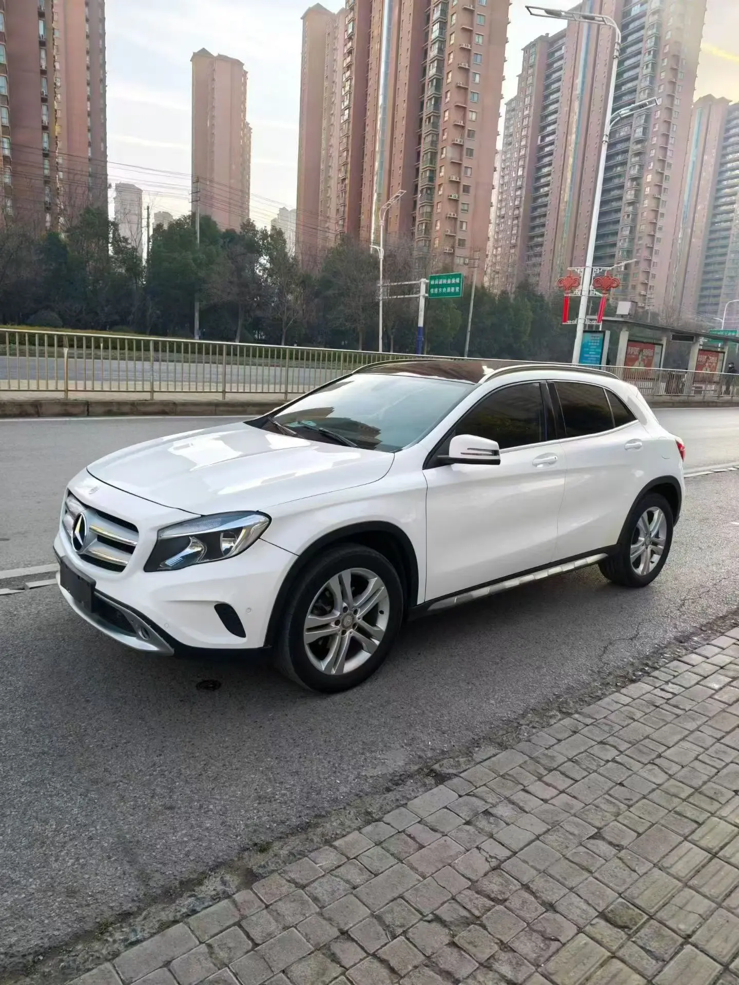 Mercedes-Benz GLA  из Китая