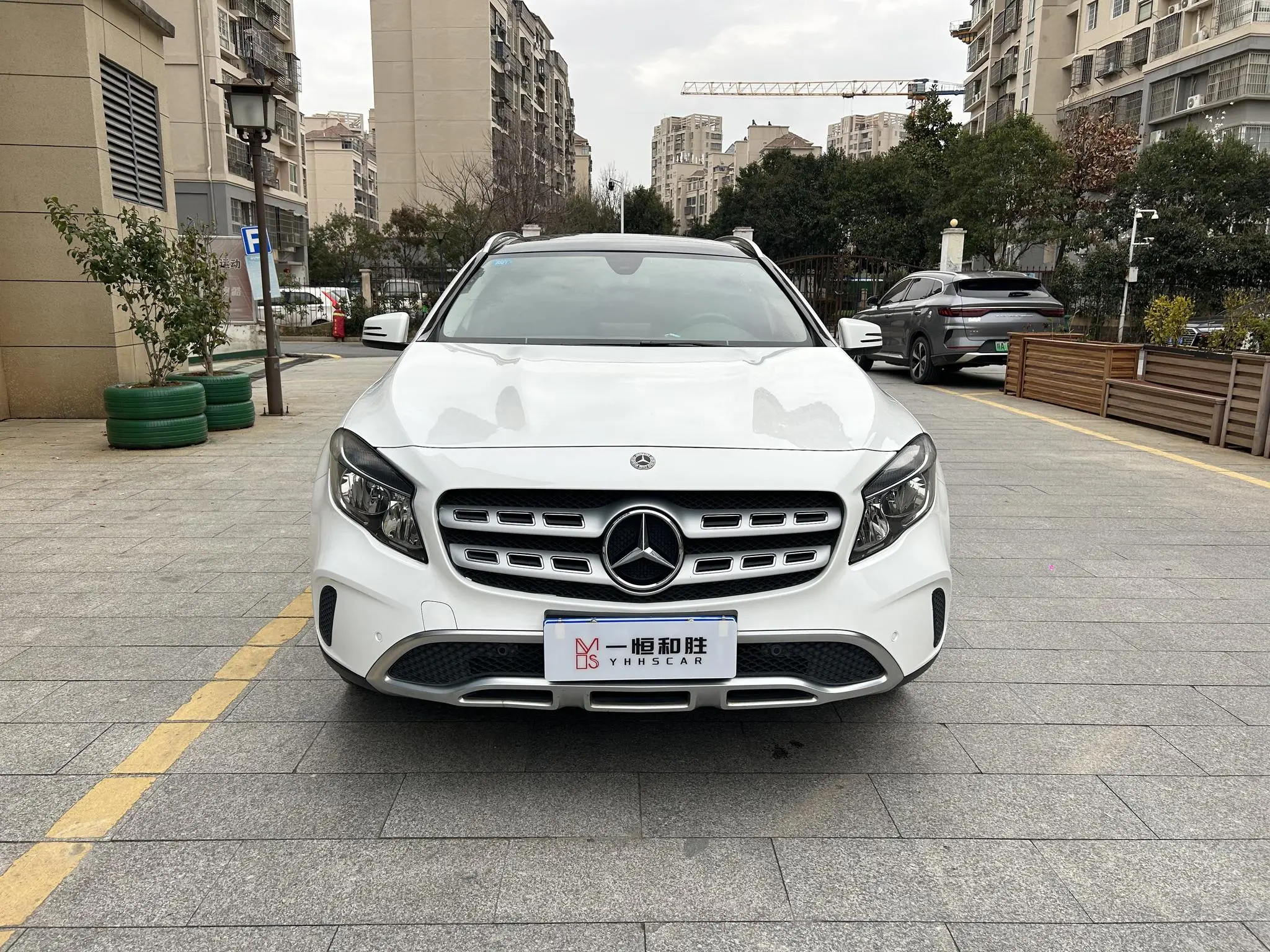 Mercedes-Benz GLA  из Китая
