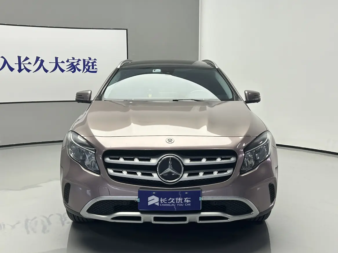 Mercedes-Benz GLA  из Китая