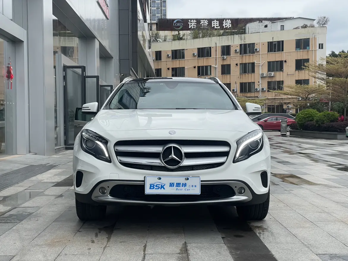 Mercedes-Benz GLA  из Китая
