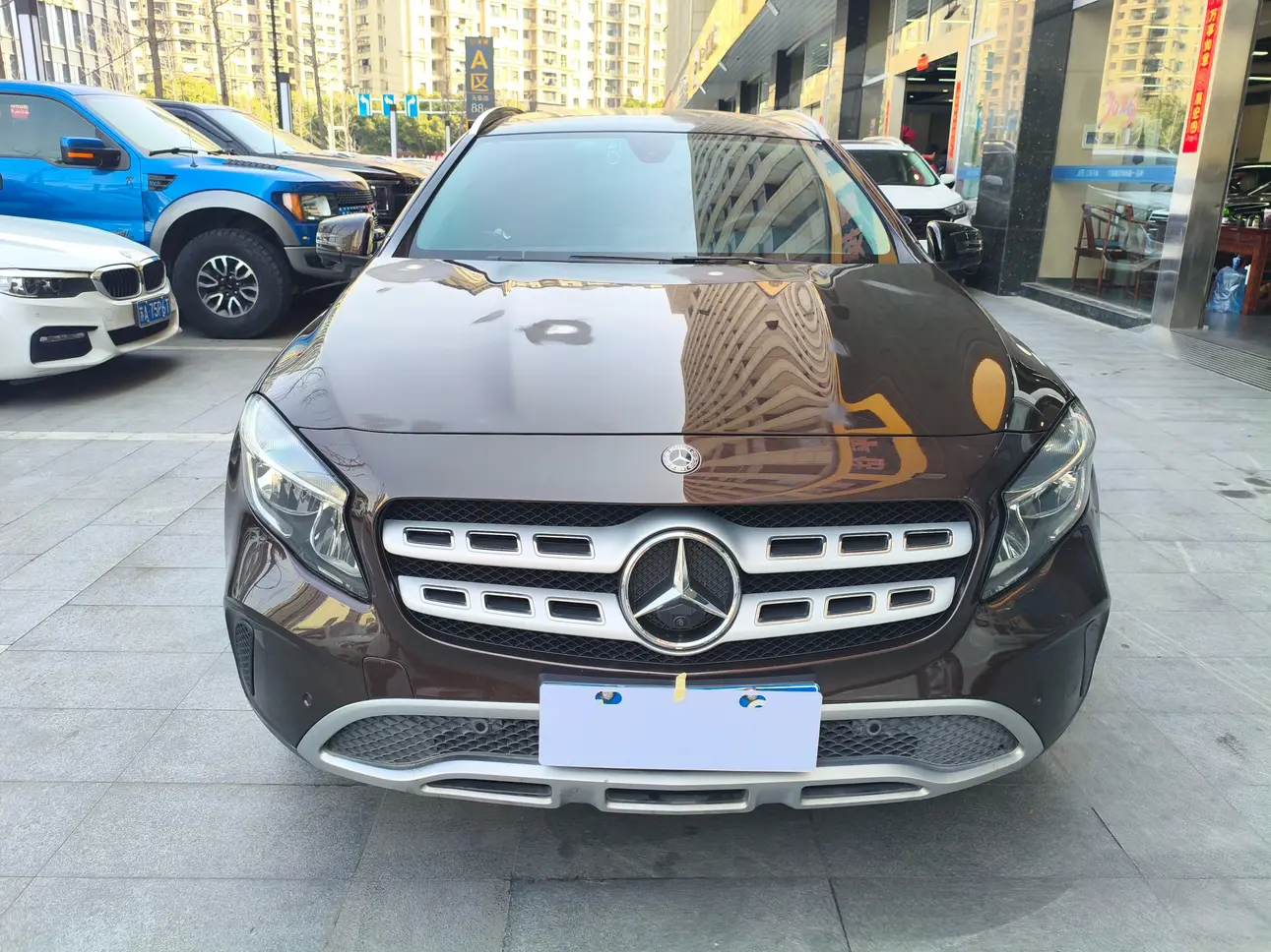 Mercedes-Benz GLA  из Китая