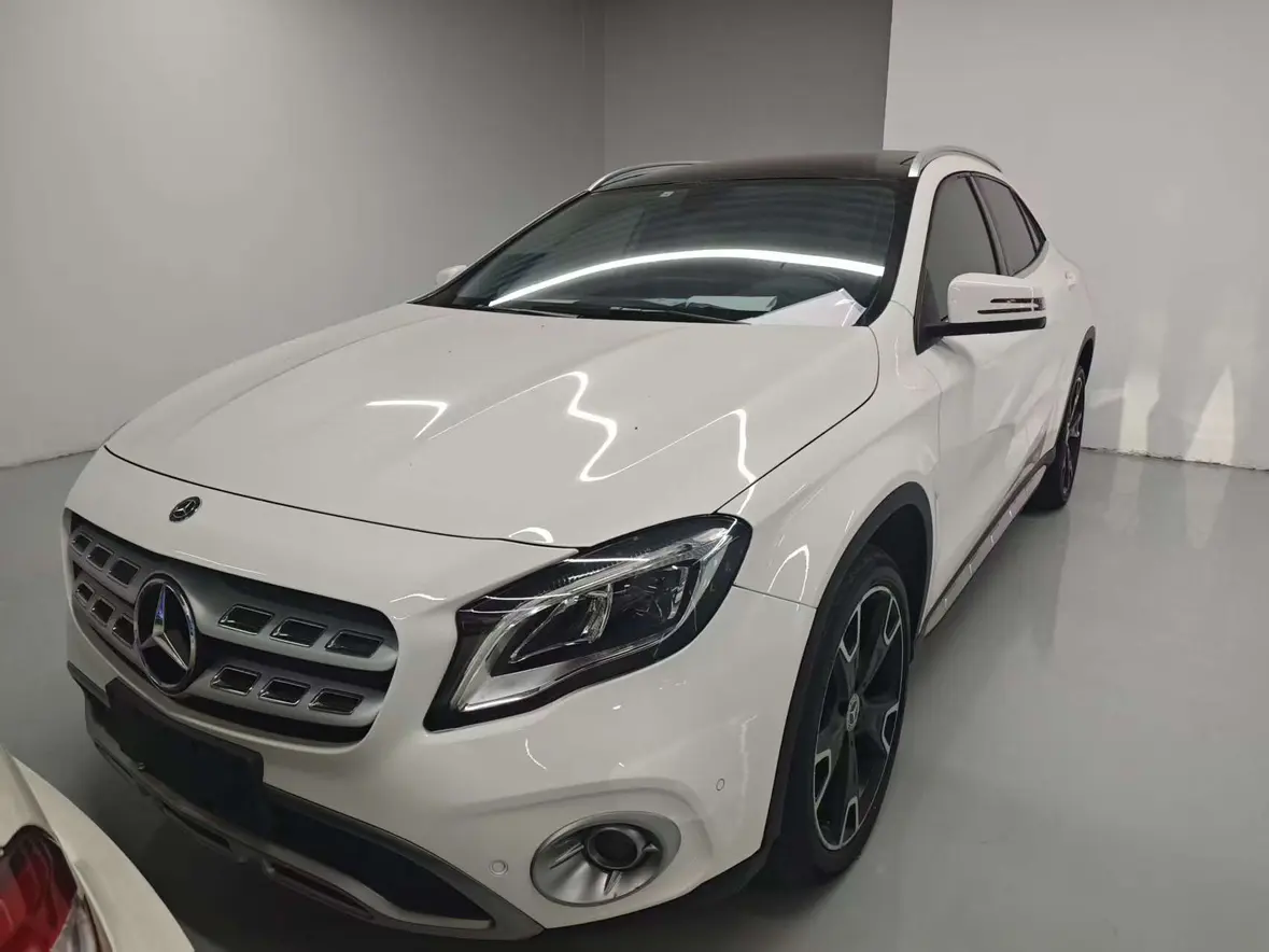Mercedes-Benz GLA  из Китая