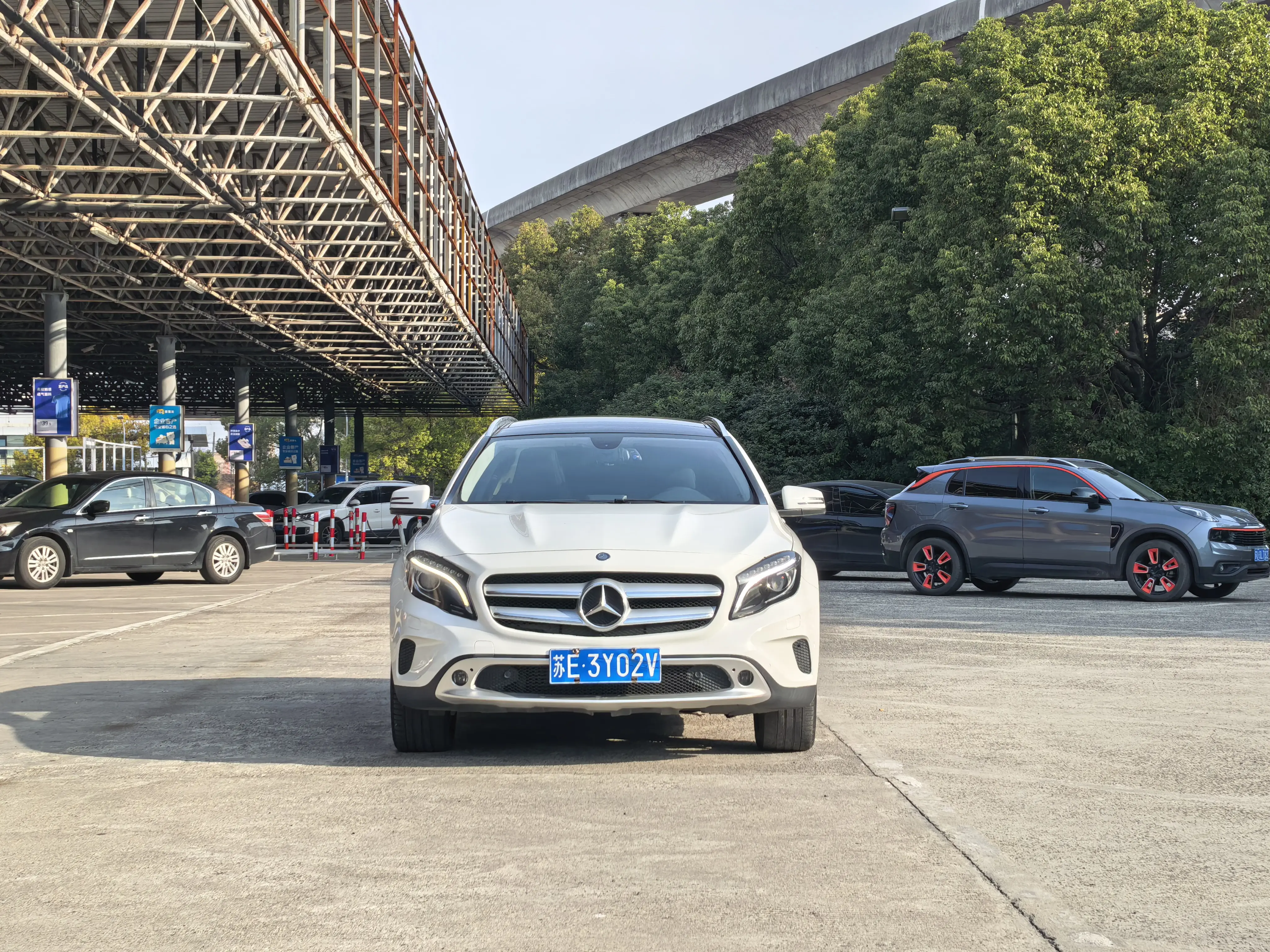 Mercedes-Benz GLA  из Китая