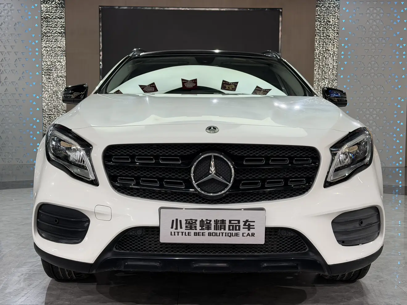 Mercedes-Benz GLA  из Китая