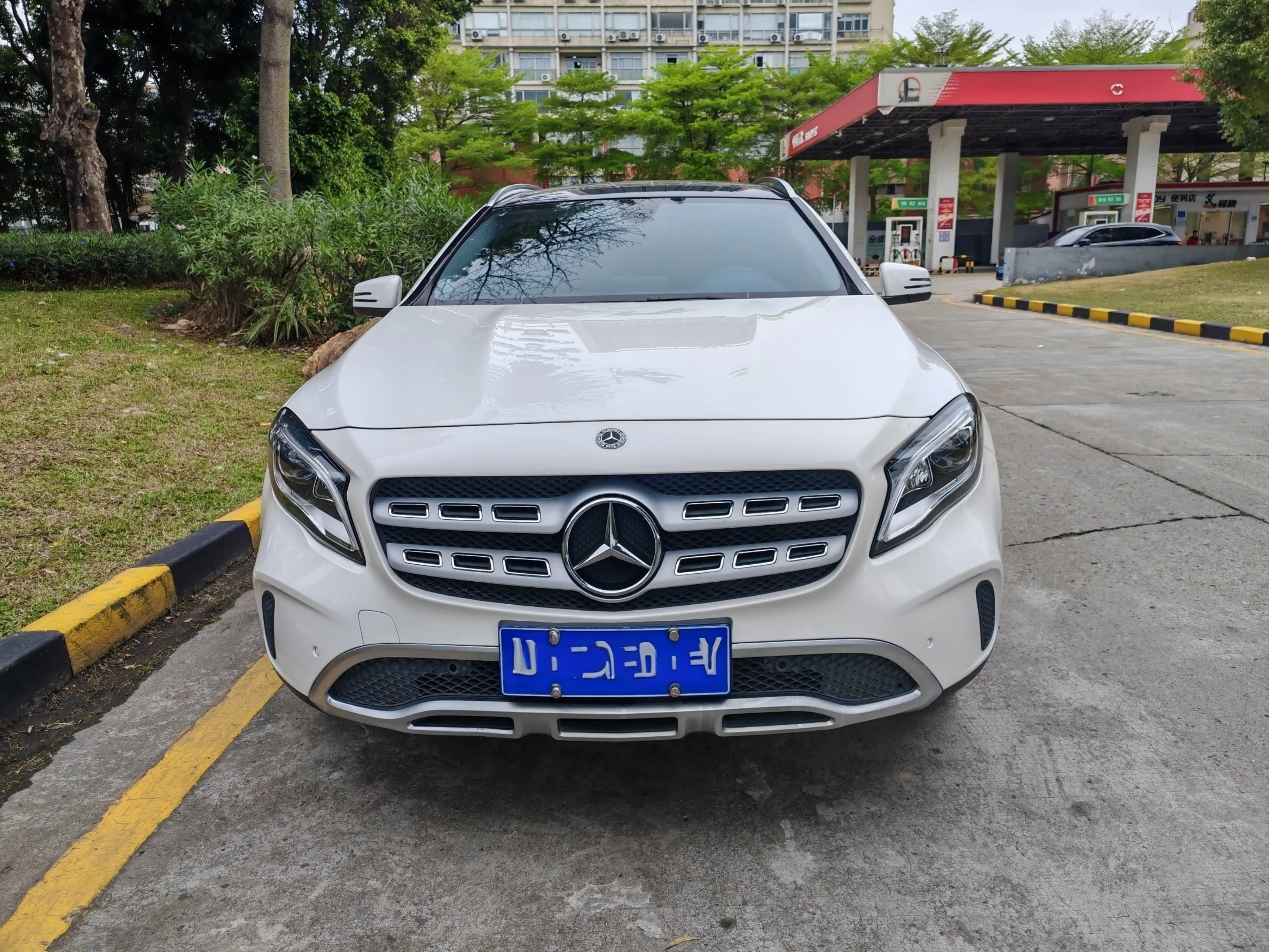 Mercedes-Benz GLA  из Китая