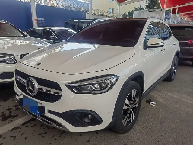 Mercedes-Benz GLA  из Китая