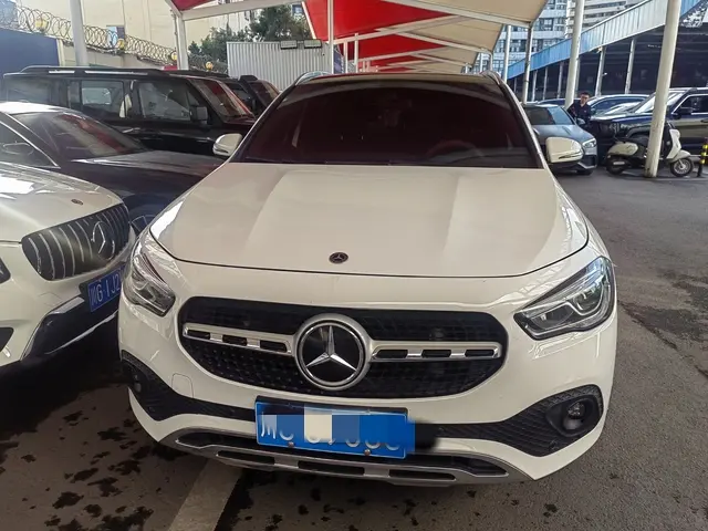 Mercedes-Benz GLA  из Китая