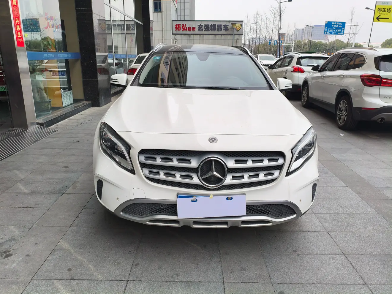 Mercedes-Benz GLA  из Китая