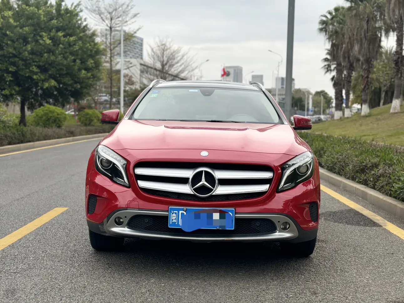 Mercedes-Benz GLA  из Китая