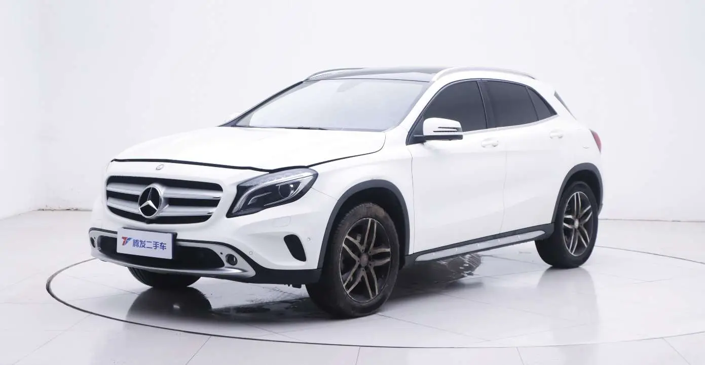 Mercedes-Benz GLA  из Китая