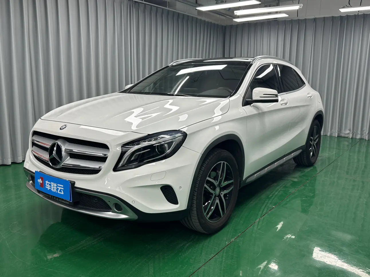Mercedes-Benz GLA  из Китая