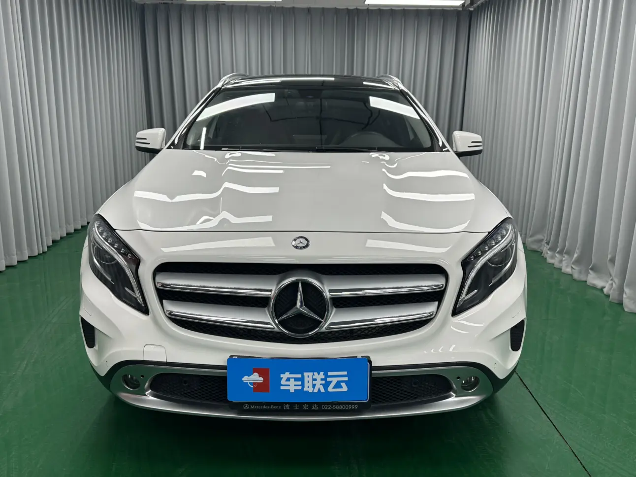 Mercedes-Benz GLA  из Китая