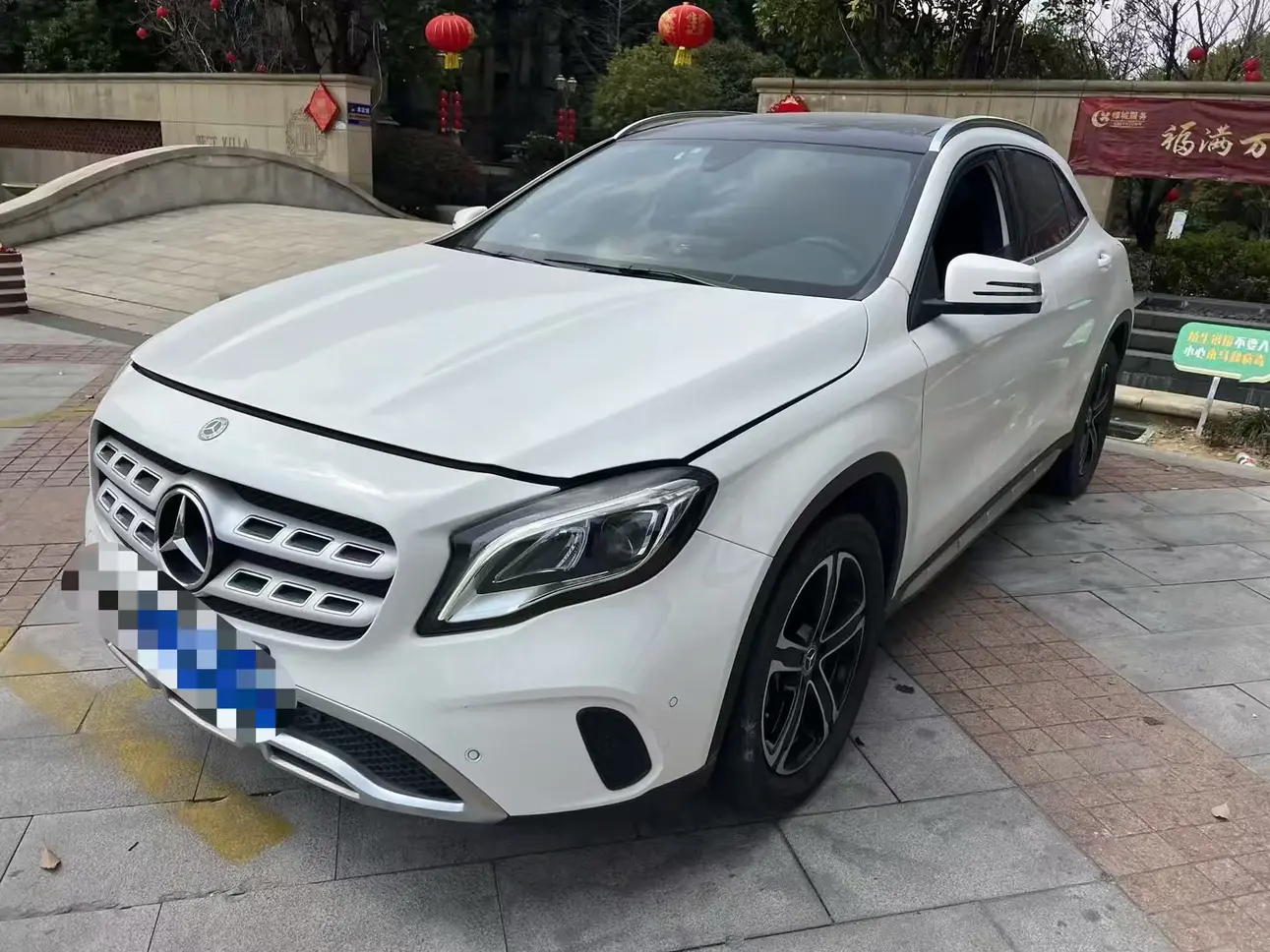 Mercedes-Benz GLA  из Китая