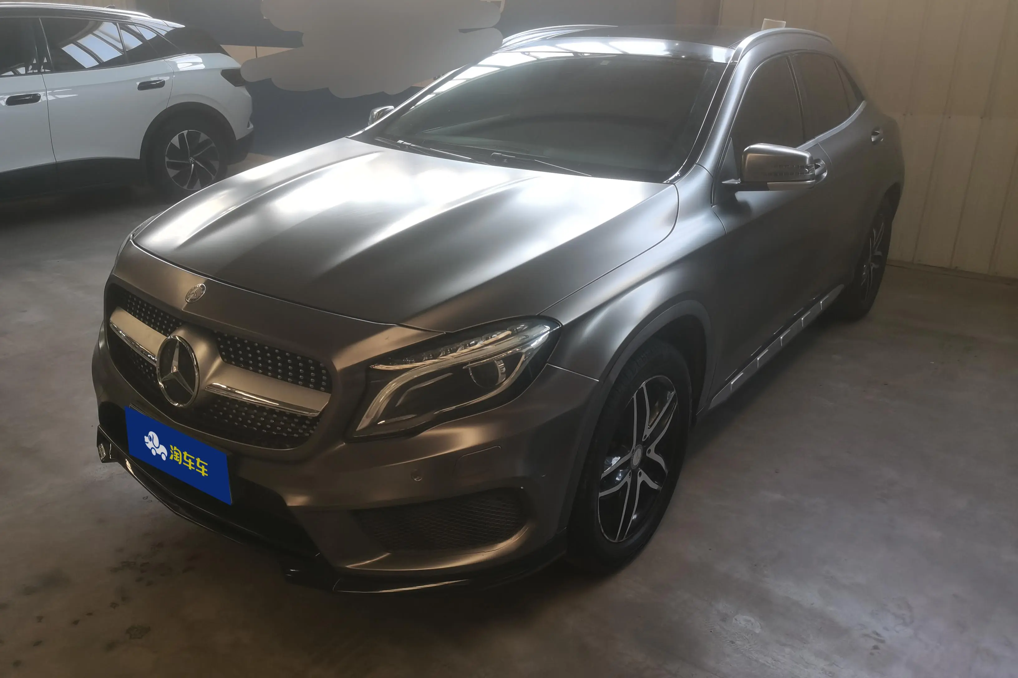 Mercedes-Benz GLA  из Китая