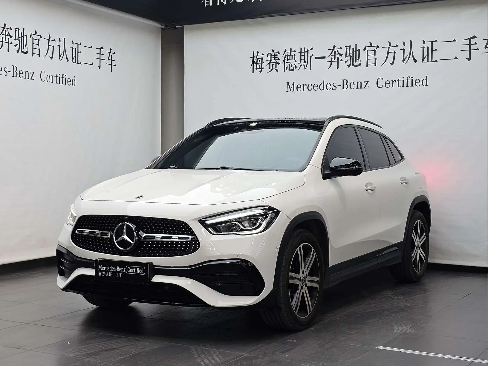 Mercedes-Benz GLA  из Китая