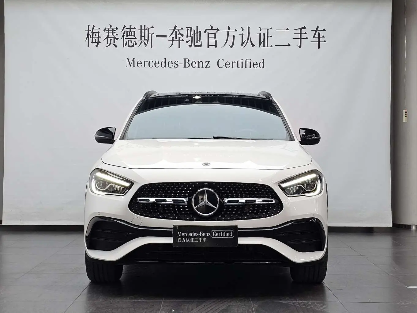 Mercedes-Benz GLA  из Китая