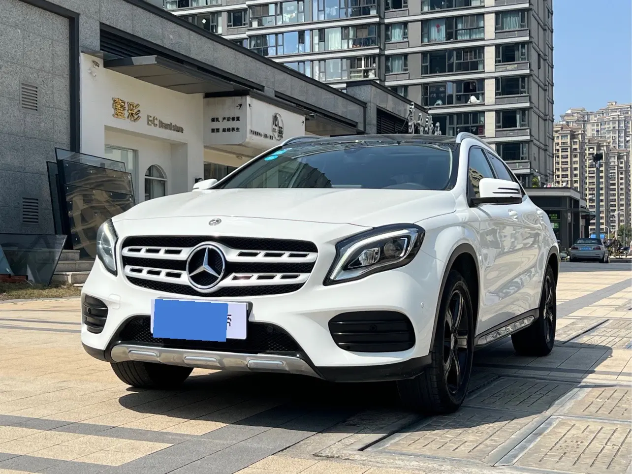 Mercedes-Benz GLA  из Китая