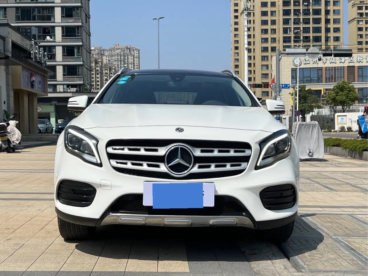 Mercedes-Benz GLA  из Китая