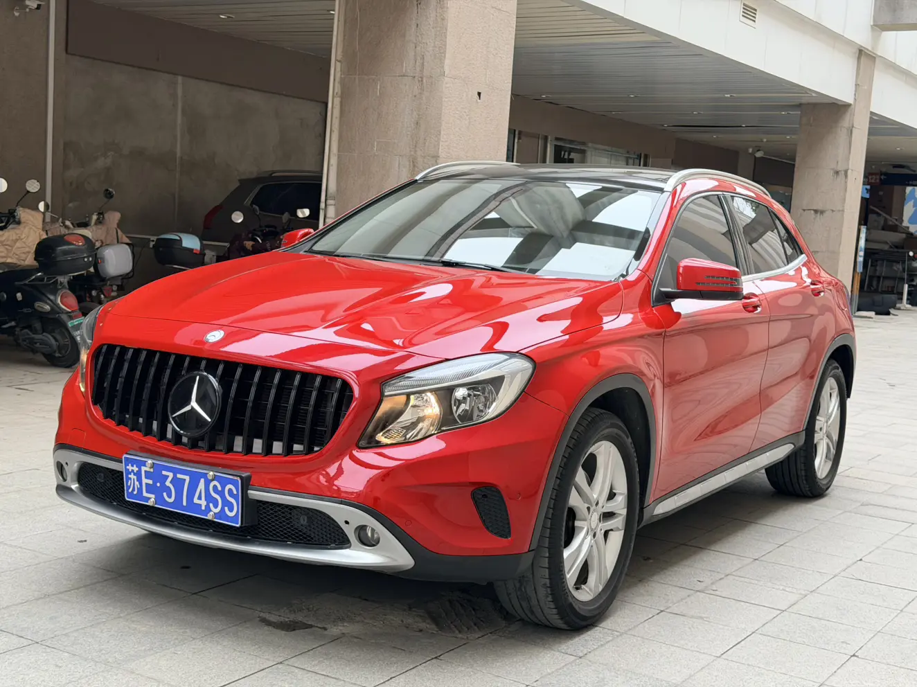 Mercedes-Benz GLA  из Китая