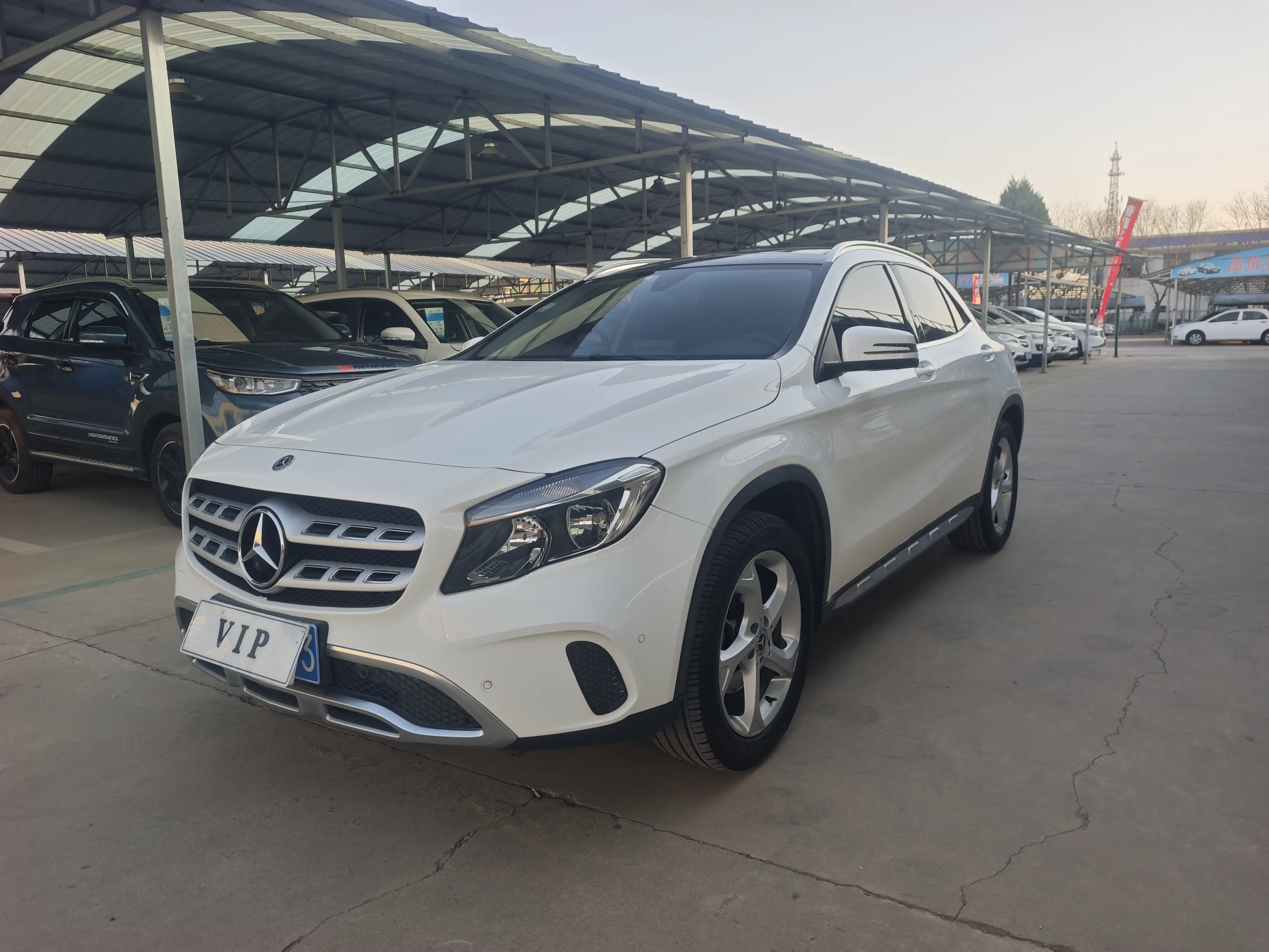 Mercedes-Benz GLA  из Китая